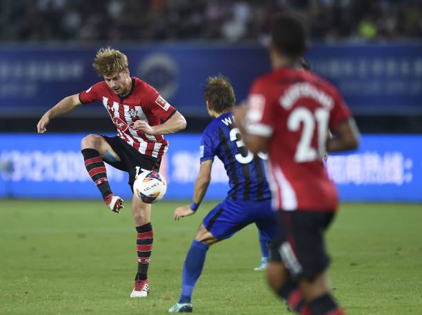 导和球员执 导和球员执