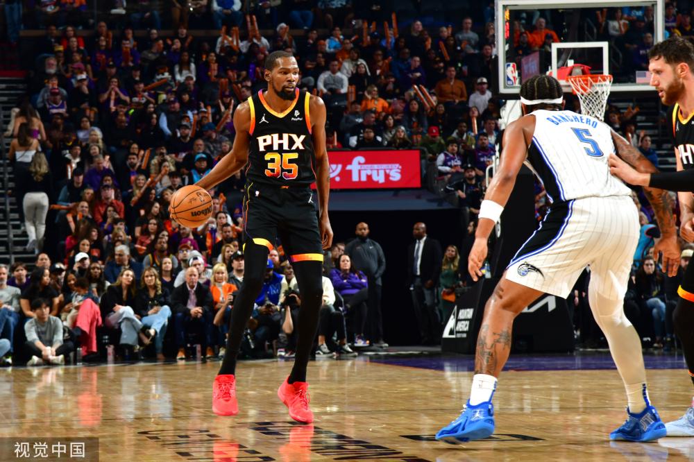 彰显着王者 彰显着王者