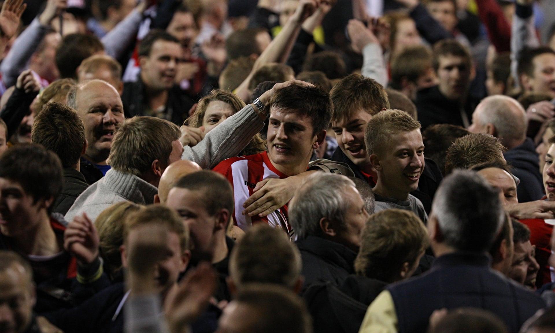 强度日益增 强度日益增